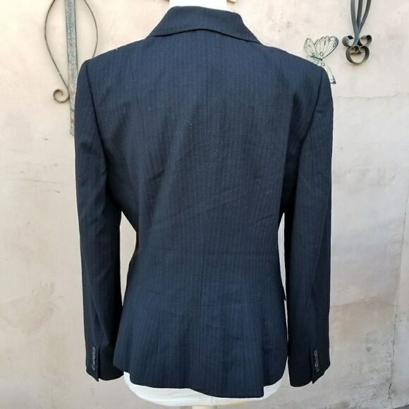Elie Tahari blazer size 12 black w/blue pin stripe - Picture 5 of 5